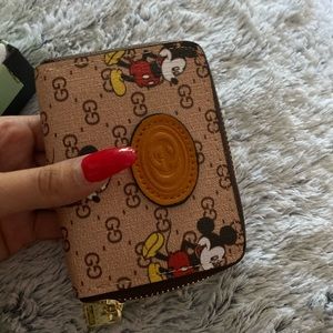 GUCCI CARD HOLDER MICKEY